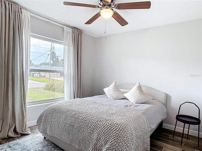 Building Photo - 63 Cory St