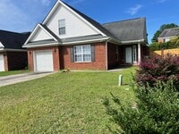 Building Photo - 2203 Inverness Dr