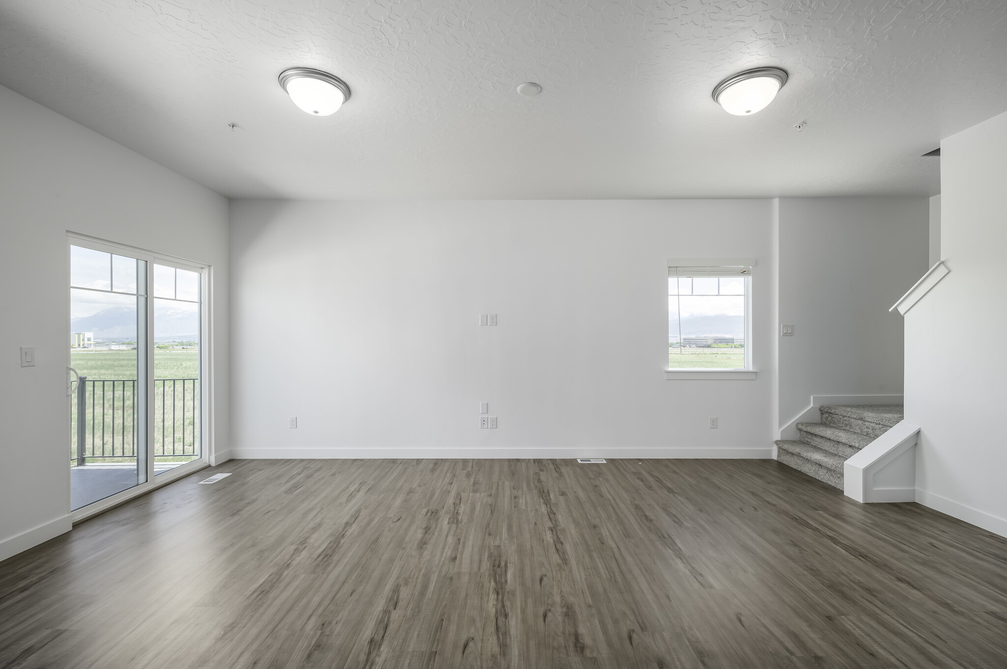 Building Photo - 4201 W Dead Horse Ct