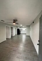 Building Photo - 2906 Corpus Christi St