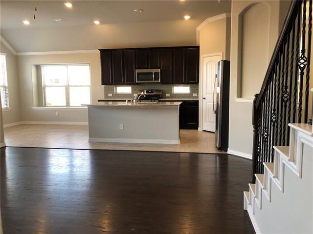 Building Photo - 15909 Holly Crk