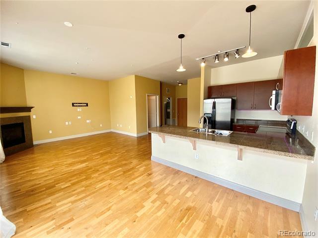 Building Photo - 5401 S Park Terrace Ave