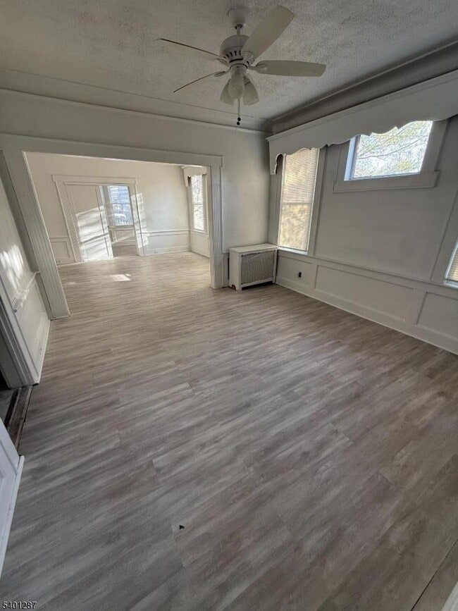 Building Photo - 85 Sunnyside Terrace