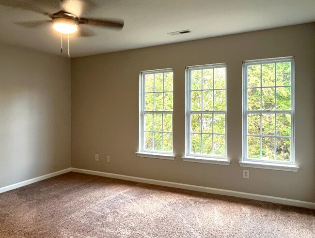 Building Photo - 6321 Adobe Rd