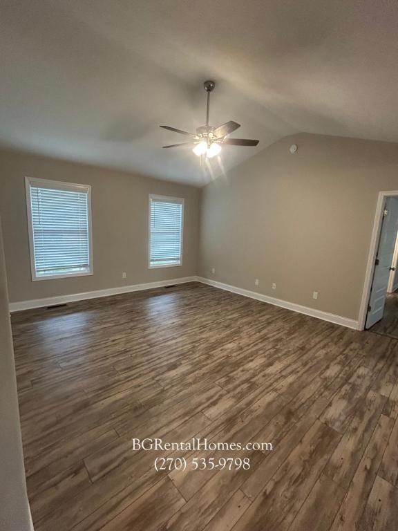 Building Photo - 506 Labrador Dr