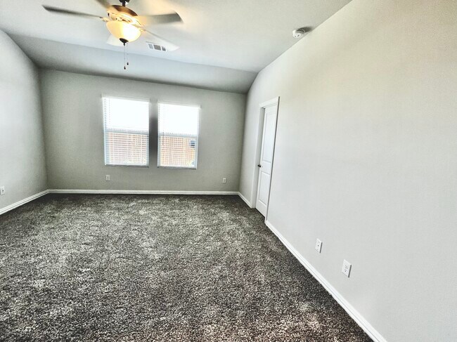 Building Photo - 1343 Cress Gdn Ln
