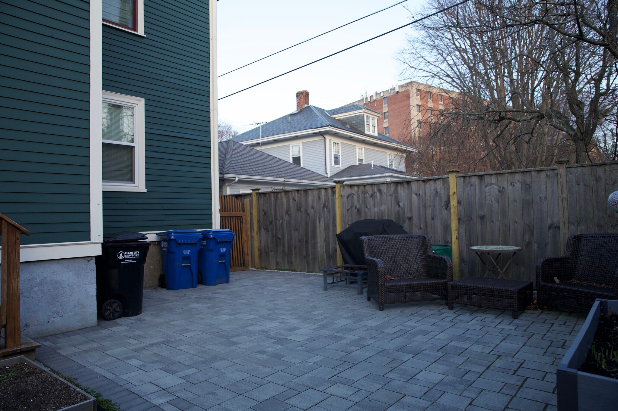 Building Photo - 4 Newport Ave