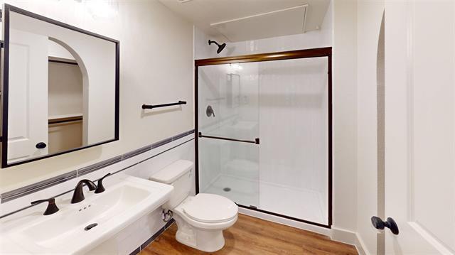 Building Photo - 5750 Marquita Ave