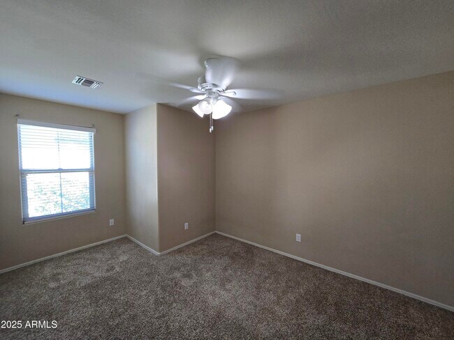 Building Photo - 256 N Scott Dr