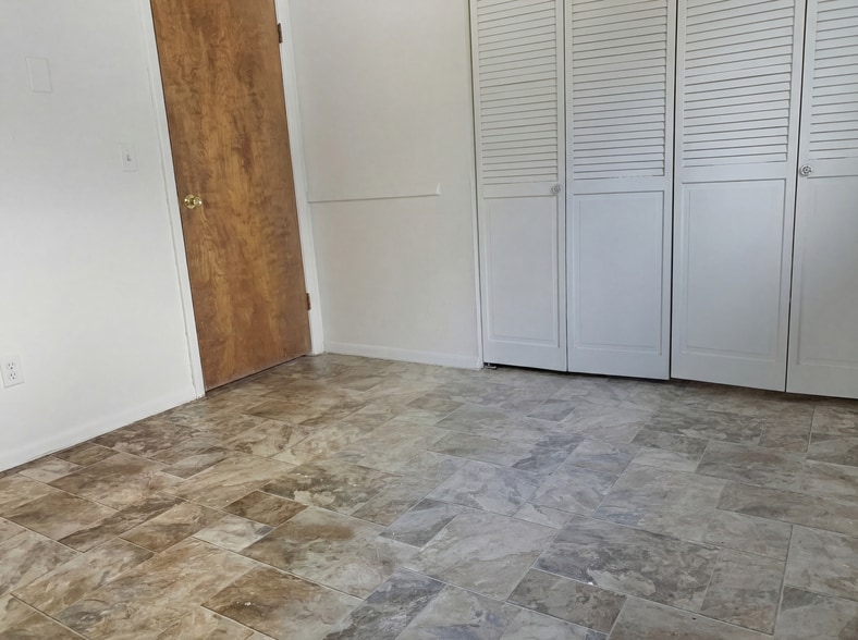 Bedroom 2 - 919 Rodgers St