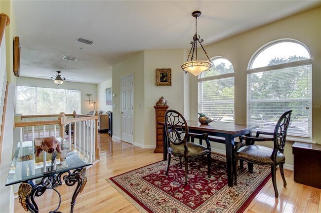 Building Photo - 1575 Pinellas Bayway S