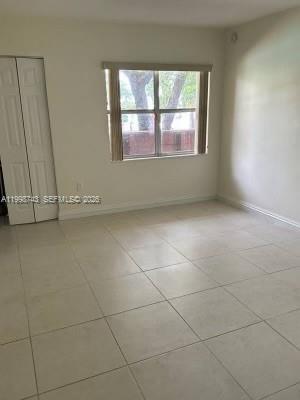 Building Photo - 1205 Mariposa Ave