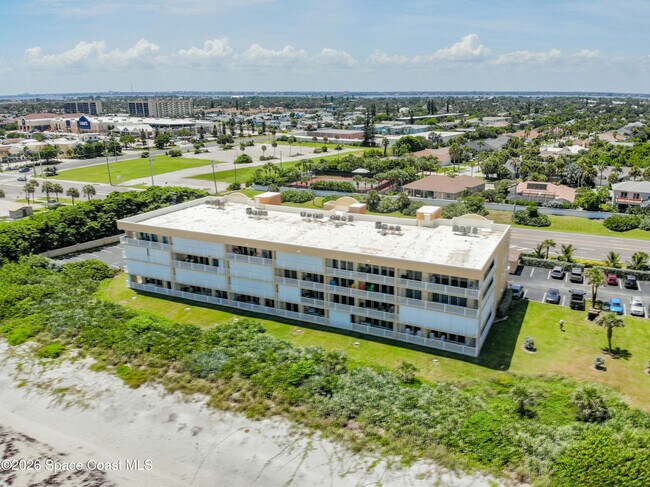 Building Photo - 1851 Jimmy Buffett Mem Hwy