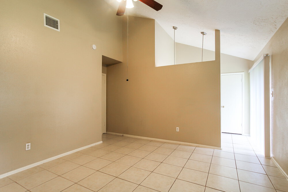 Building Photo - 5327 Enchanted Timbers Dr
