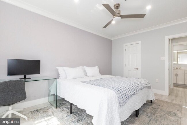 Building Photo - 255 S Pickett St