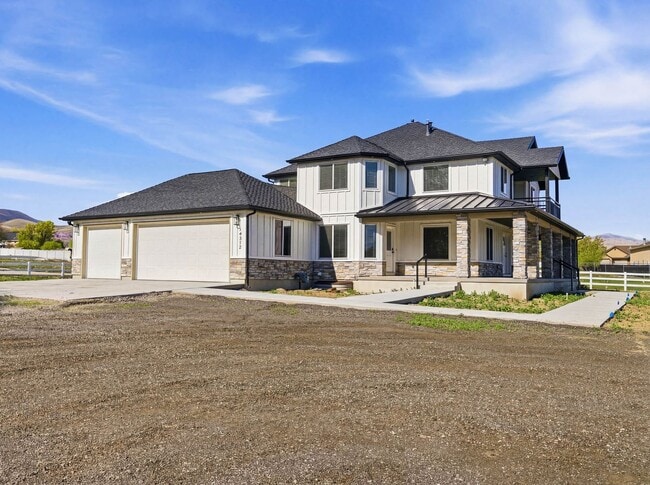 Building Photo - RES_O VAN DER WATT_14512