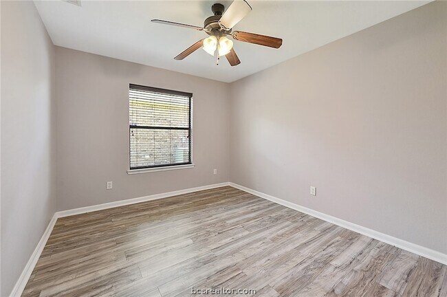 Building Photo - 4212 Cripple Creek Ct