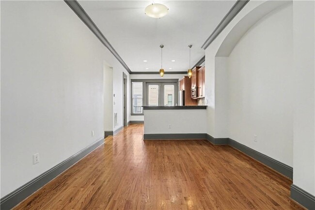 Building Photo - 4657 Magnolia Commons