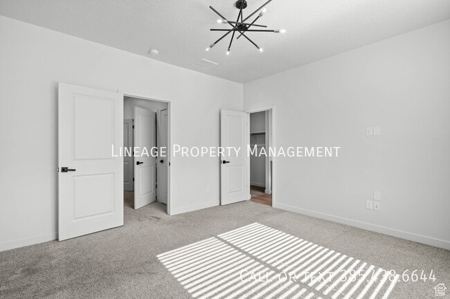 Building Photo - 15524 Trumpet Ln