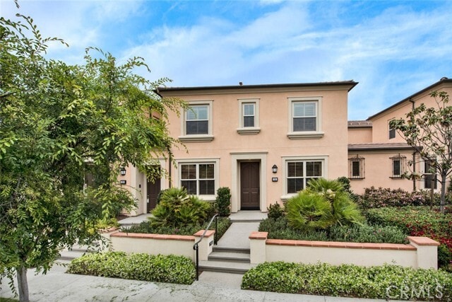 Primary Photo - 135 Rose Arch