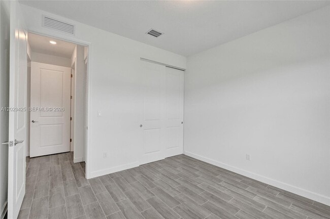 Building Photo - 3777 Harborside Ave