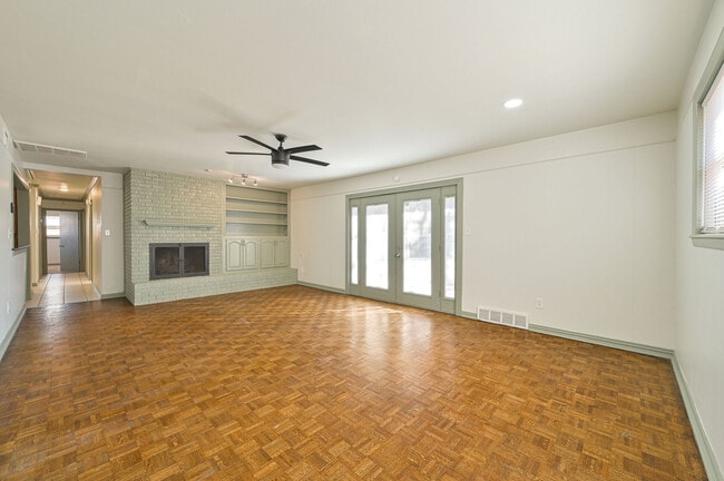 Building Photo - 3116 NW 63rd St