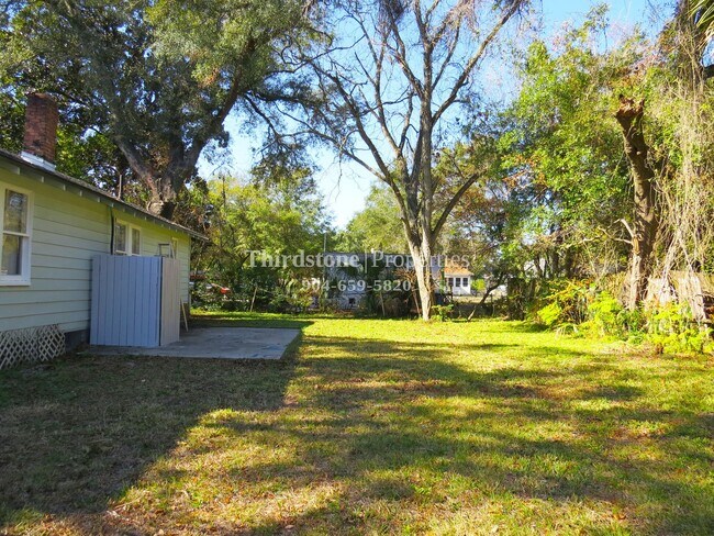 Building Photo - 1710 Thelma St
