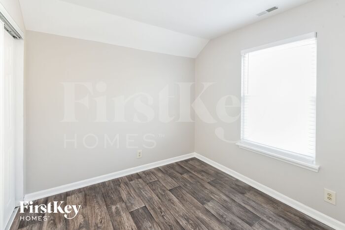 Building Photo - 7827 Red Sunset Way