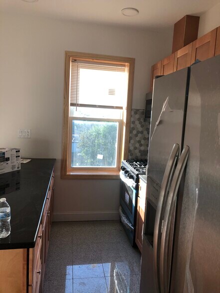 Building Photo - 20 Winthrop St