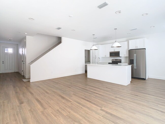 Building Photo - Now Leasing Brand New Constructed Townhous...