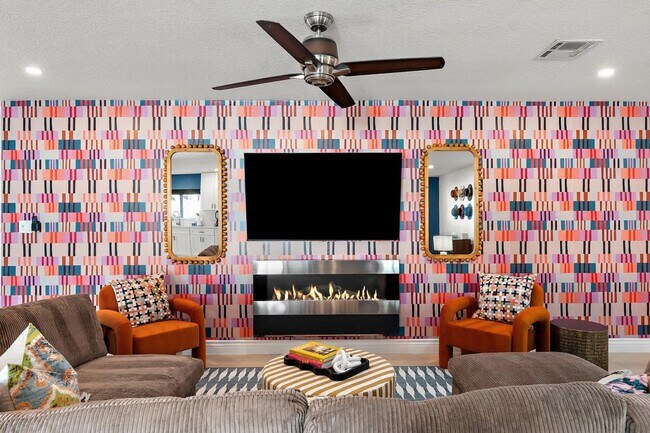 Building Photo - 12201 N 58th Way