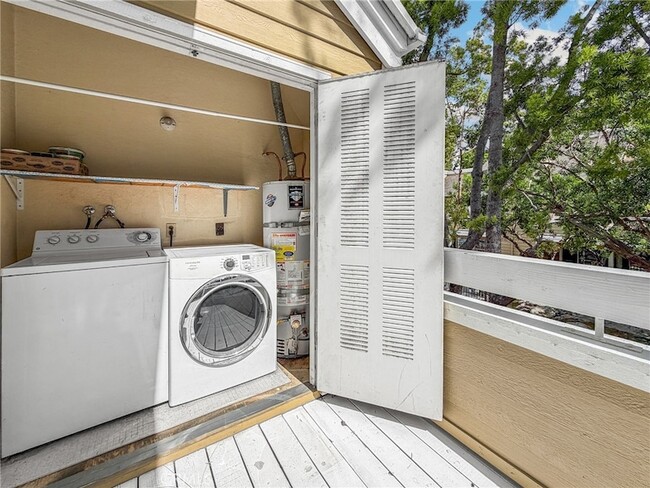 Building Photo - 3740 S Bear St