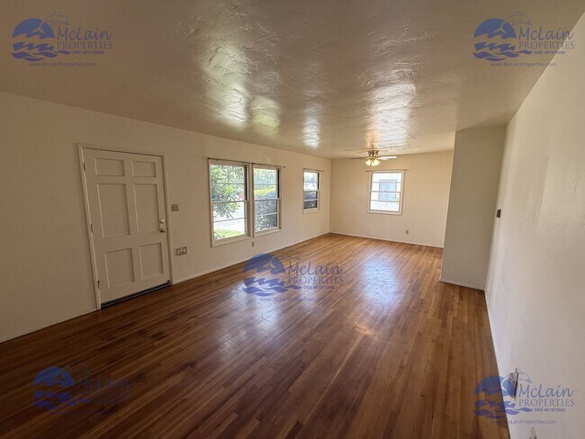 Building Photo - 4236 Corinth St