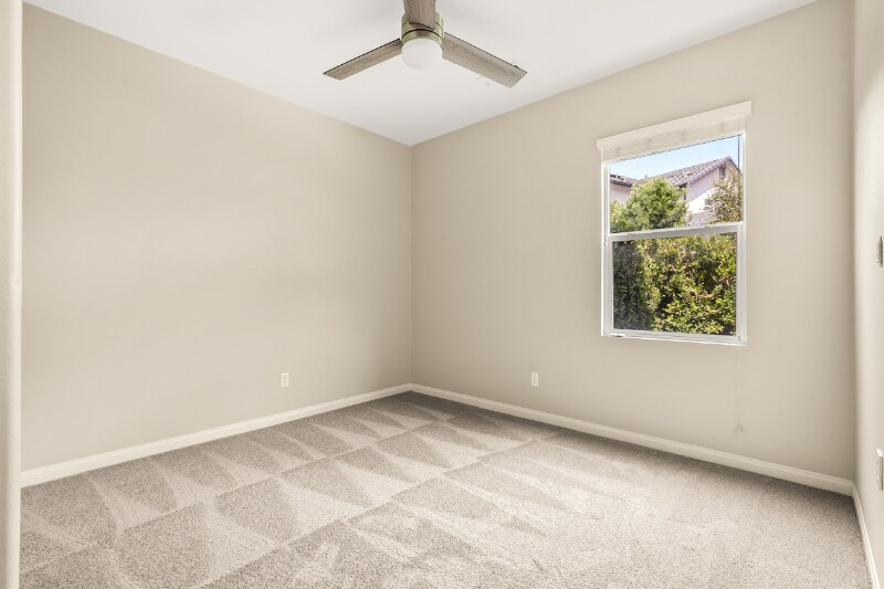 Building Photo - 2754 Overlook Point Dr