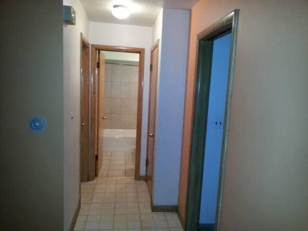 Building Photo - 9437 Burlington Ave