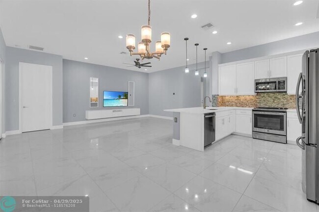 Building Photo - 9739 Salty Bay Dr