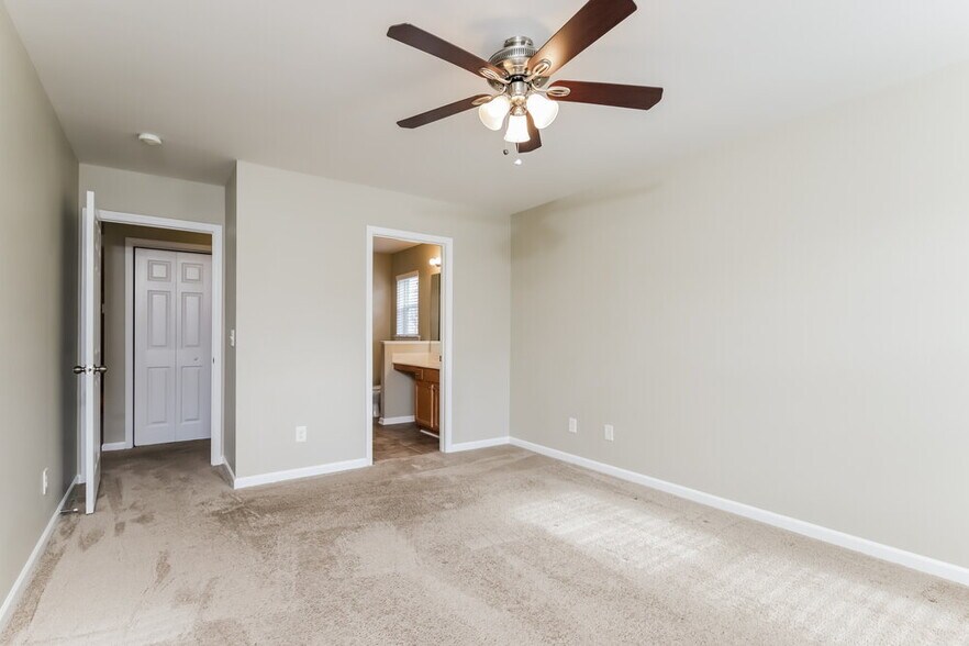 Building Photo - 5798 Misty Hill Cir