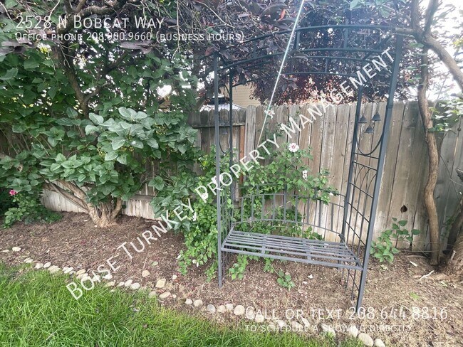 Building Photo - 2528 N Bobcat Way