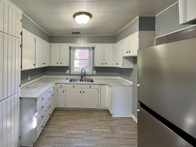 Building Photo - 315 Walnut St