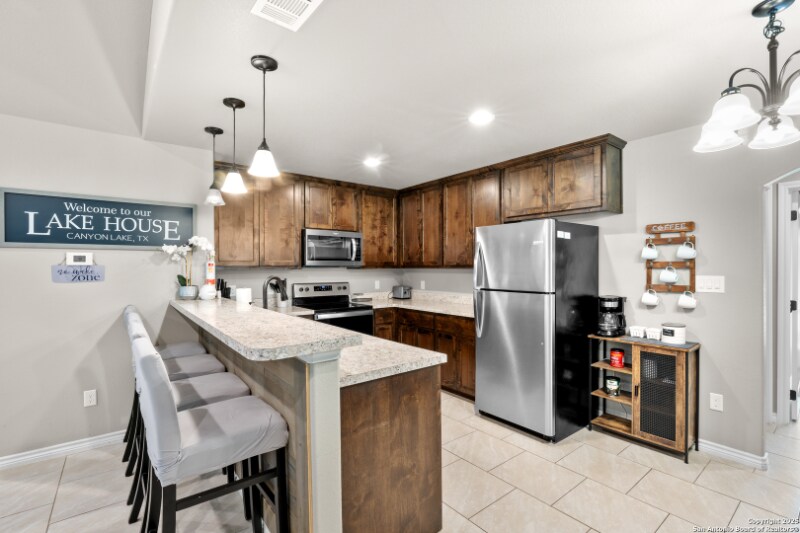 Building Photo - 2319 Westview Dr