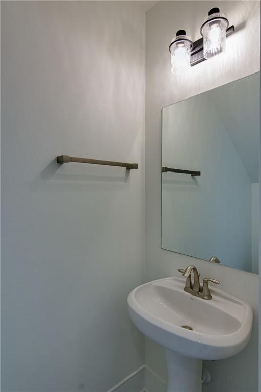 Building Photo - 103 Conservation Dr