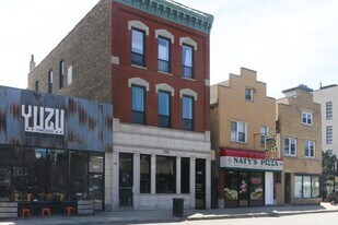 Building Photo - 1753 W Chicago Ave