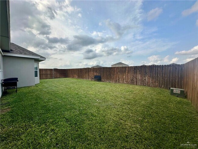 Building Photo - 14138 Wichita Falls Ln