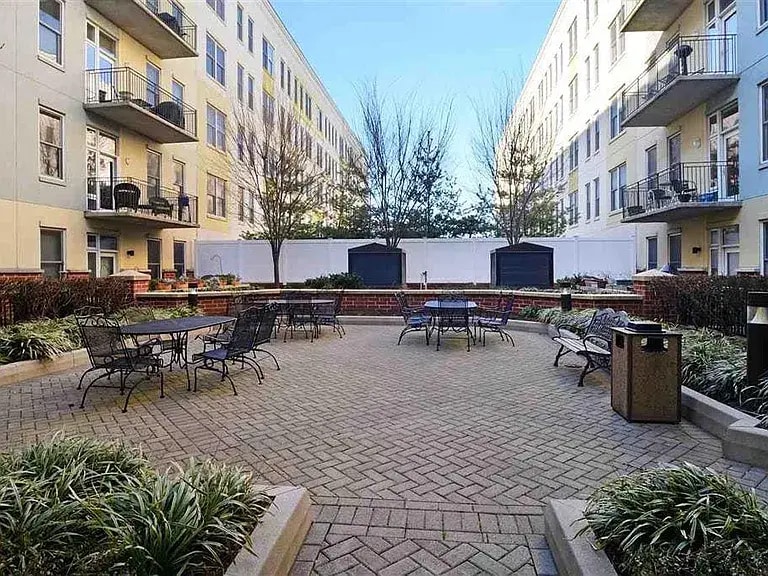 Courtyard - 1100 Adams St