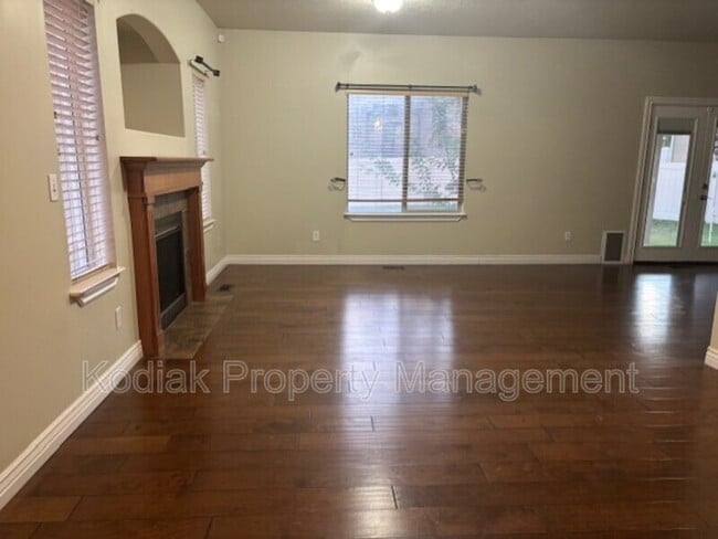 Building Photo - 12452 Black Foot St