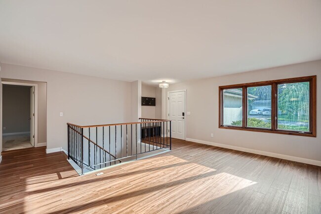 Building Photo - 7290 Bagpipe Blvd