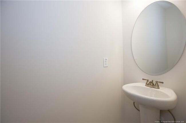 Building Photo - 1170 Camellia Dr