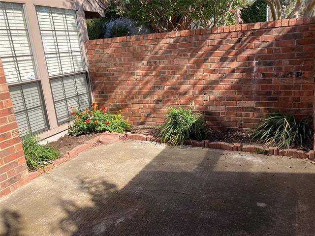 Building Photo - 18240 Midway Rd