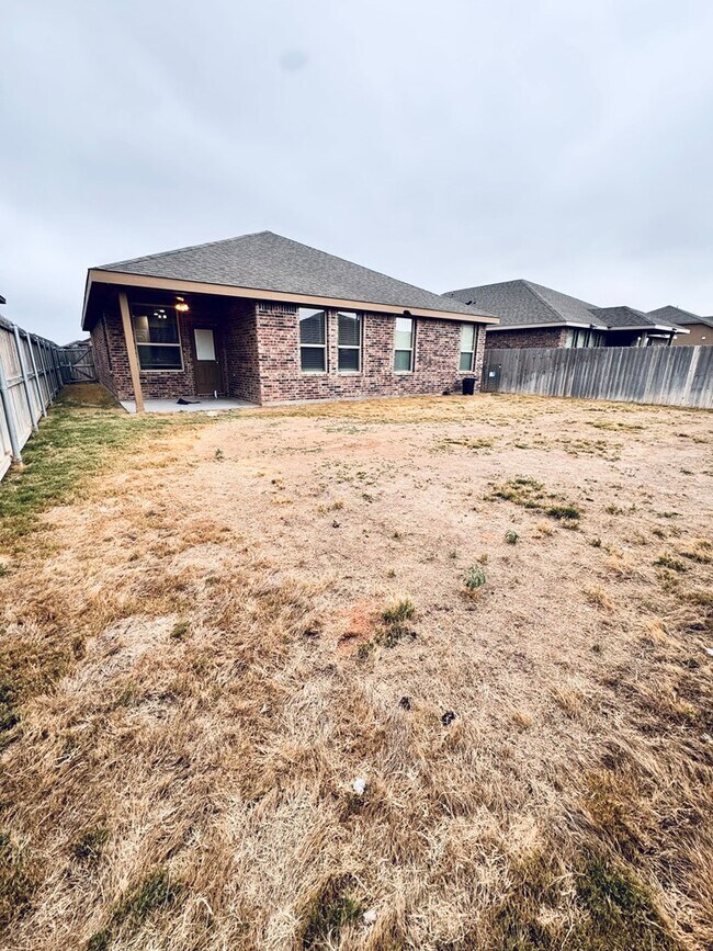 Building Photo - 1603 Laguna Meadows Tr