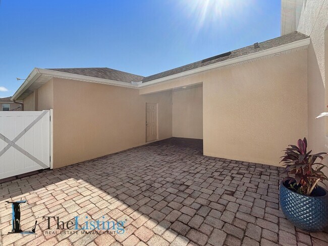 Building Photo - 11174 Savannah Landing Cir